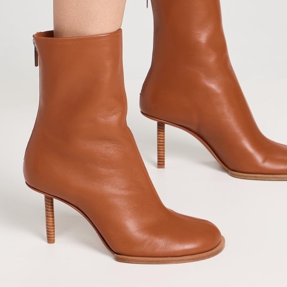 Jacquemus Tan Square Toe Boots - Picture 2 of 16